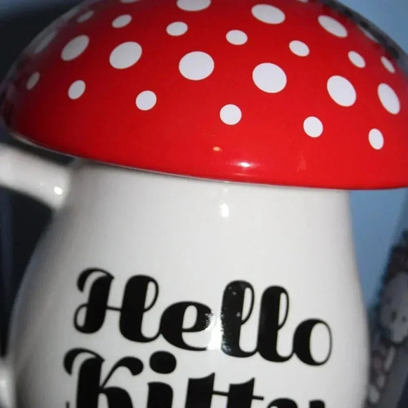 Bioworld Hello Kitty Sanrio Mushroom Shaped Ceramic Mug - Picture 10 of 15